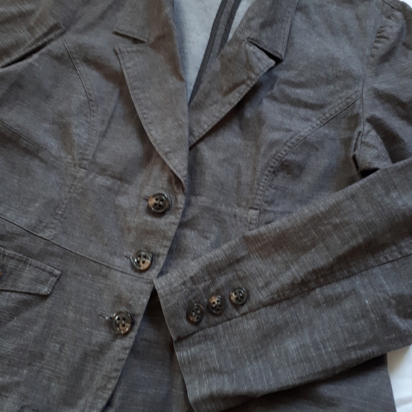 Ricki's Distressed Blazer - Picture 4 of 6